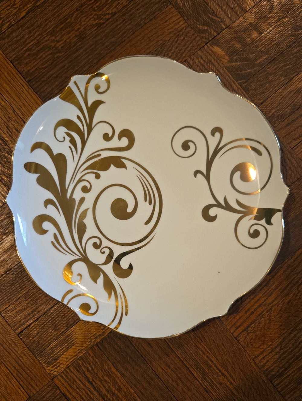 Pier 1 Elegant Scroll Plates - Picture 4 of 13